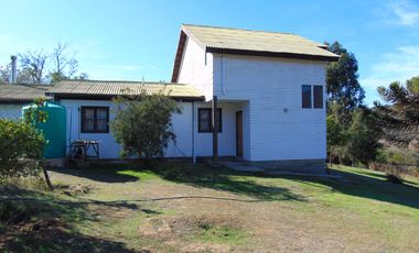 Vendo Casa aislada 305 m2, 4 Habitaciones, terreno 10.554 m2