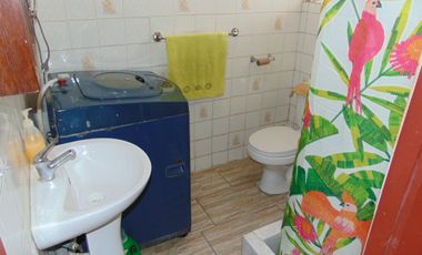 Casa 165 m2 Construidos, 6 Habitaciones, Cerro Placeres, Val