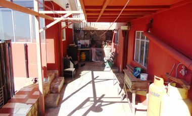 Casa 165 m2 Construidos, 6 Habitaciones, Cerro Placeres, Val