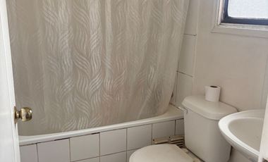 Casa en venta c/ estacionamiento en San Pedro de la Paz