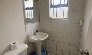 Casa en venta c/ estacionamiento en San Pedro de la Paz