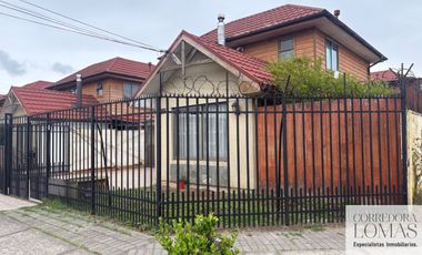 Casa en venta c/ estacionamiento en San Pedro de la Paz