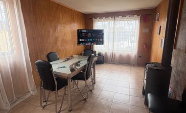 Casa en venta c/ estacionamiento en San Pedro de la Paz