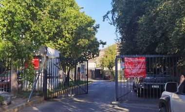 ARRIENDO CASA ACCESO CONTROLADO EL ALBA DE LO CAMPINO