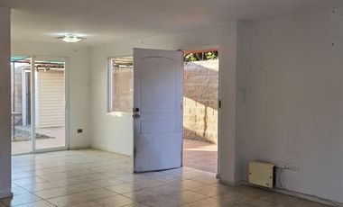 ARRIENDO CASA ACCESO CONTROLADO EL ALBA DE LO CAMPINO