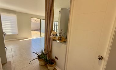 Casa de 3 dormitorios en arriendo en condominio en Chicureo