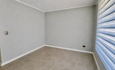 Casa de 3 dormitorios en arriendo en condominio en Chicureo