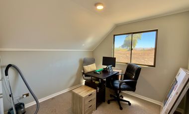 Casa de 3 dormitorios en arriendo en condominio en Chicureo