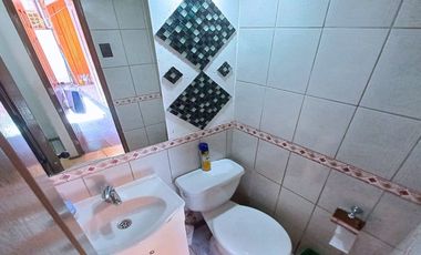 Casa en venta c/ estacionamiento en Metro Pudahuel