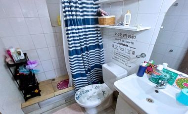 Casa en venta c/ estacionamiento en Metro Pudahuel