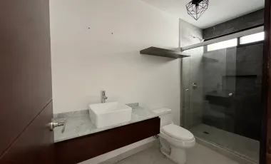 Estrena Casa Con Recámara en Planta Baja en Villas del Renacimiento