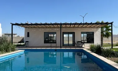 Estrena Casa Con Recámara en Planta Baja en Villas del Renacimiento
