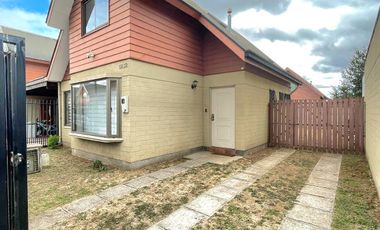 ARRIENDA CASA 3D 3B VILLA LOS ARQUITECTOS