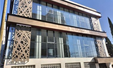 ESTRENA NUEVAS OFICINAS EN SATELITE ATRAS DE SUBURBIA