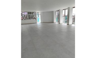 ESTRENA NUEVAS OFICINAS EN SATELITE ATRAS DE SUBURBIA