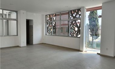 ESTRENA NUEVAS OFICINAS EN SATELITE ATRAS DE SUBURBIA