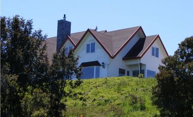 Amplia casa con gran vista al mar en Puerto Montt