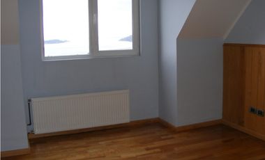 Amplia casa con gran vista al mar en Puerto Montt