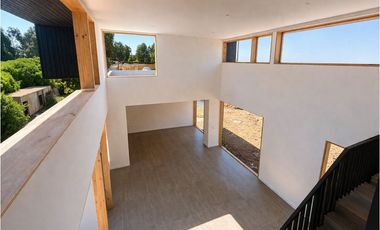 Casa Nueva con Vista al Mar