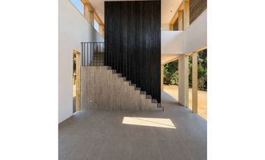 Casa Nueva con Vista al Mar