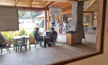 LOCAL COMERCIAL DISPONBLE  DE INMEDIATO EN PUERTO VARAS