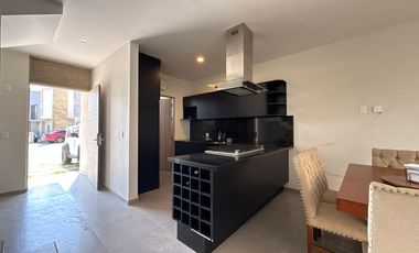 Casa en renta amueblada en Albazur, fracc. pontevedra, Tlajomulco de Zuñiga,