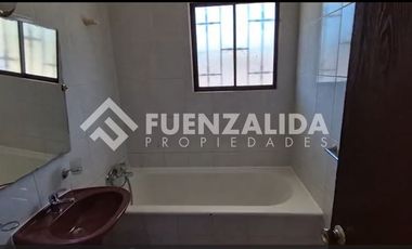 Casa en Venta en Av. La Feria