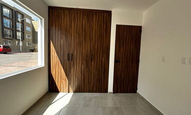 DEPTO. | RENTA | VILLAS DEL REFUGIO | ¡Estreno en Planta Baja y Equipad