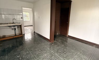 VILLARRICA, EN VENTA CASA EN AVENIDA PRINCIPAL