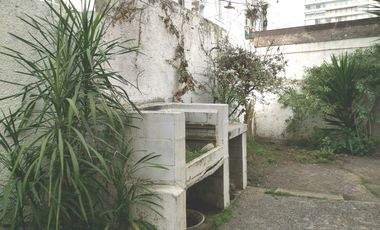 RESTAURANTE / ENTRE SN MARTÍN Y LIBERTAD / 6 ESTACIONAMIENTO