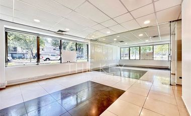 Oficina en Arriendo en Av. Santa María - Av. El Cerro