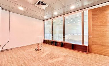 Oficina en Arriendo en Av. Santa María - Av. El Cerro