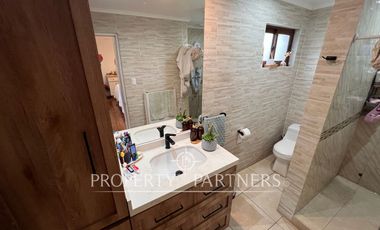 Gran casa en exclusivo condominio cerca de Curicó