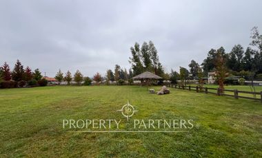 Gran casa en exclusivo condominio cerca de Curicó