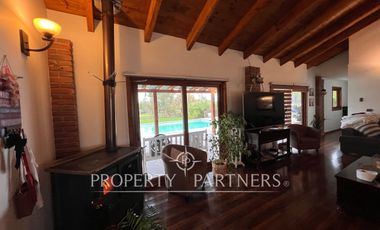 Gran casa en exclusivo condominio cerca de Curicó