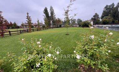 Gran casa en exclusivo condominio cerca de Curicó