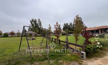 Gran casa en exclusivo condominio cerca de Curicó