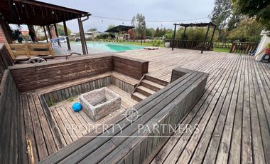 Gran casa en exclusivo condominio cerca de Curicó