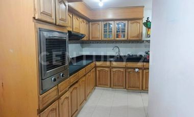 VENDO APARTAMENTO EN SANTA BARBARA BOGOTA