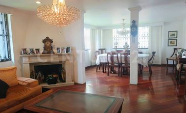 VENDO APARTAMENTO EN SANTA BARBARA BOGOTA