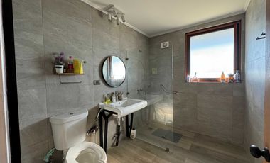 Moderna y Elegante Propiedad en Venta