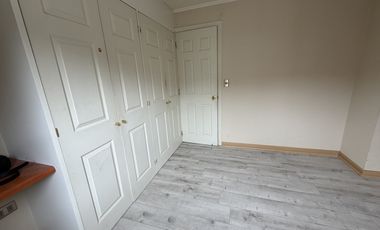 Se arrienda hermosa casa en condominio alto del bosque VALLE VOLCANES