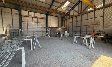 Se arrienda bodega urbana 322 m2