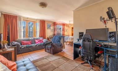 Casa 334 Mts2 en Villa Macul, Metro Quilín