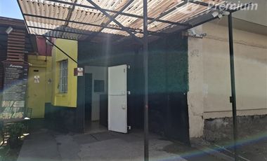 Local Comercial en Arriendo en Calle Marin con Carmen