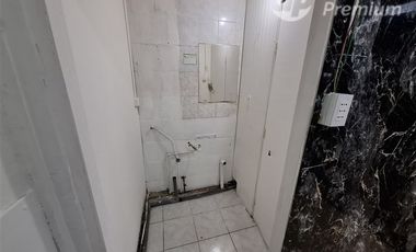 Local Comercial en Arriendo en Calle Marin con Carmen
