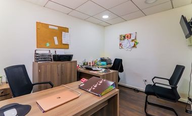 Edificio Comercial 453 mts2 Utiles en Zapadores