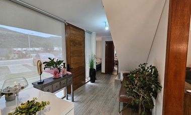 Maravillosa casa en Santa Elena