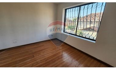 Casa Familiar en La Florida: Espaciosa y Luminosa