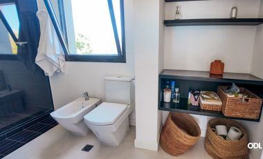 VENTA CASA CAMPO GRANDE - PILAR
